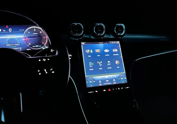 Mercedes-Benz Klasa C cena 249000 przebieg: 34100, rok produkcji 2022 z Poznań małe 379